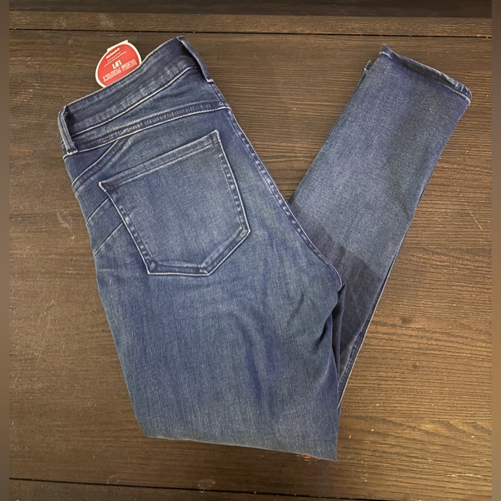 NEW Express Women’s Blue Jeans